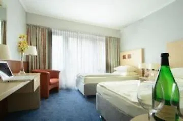 Western Berlin-kurfuerstendamm Berlin